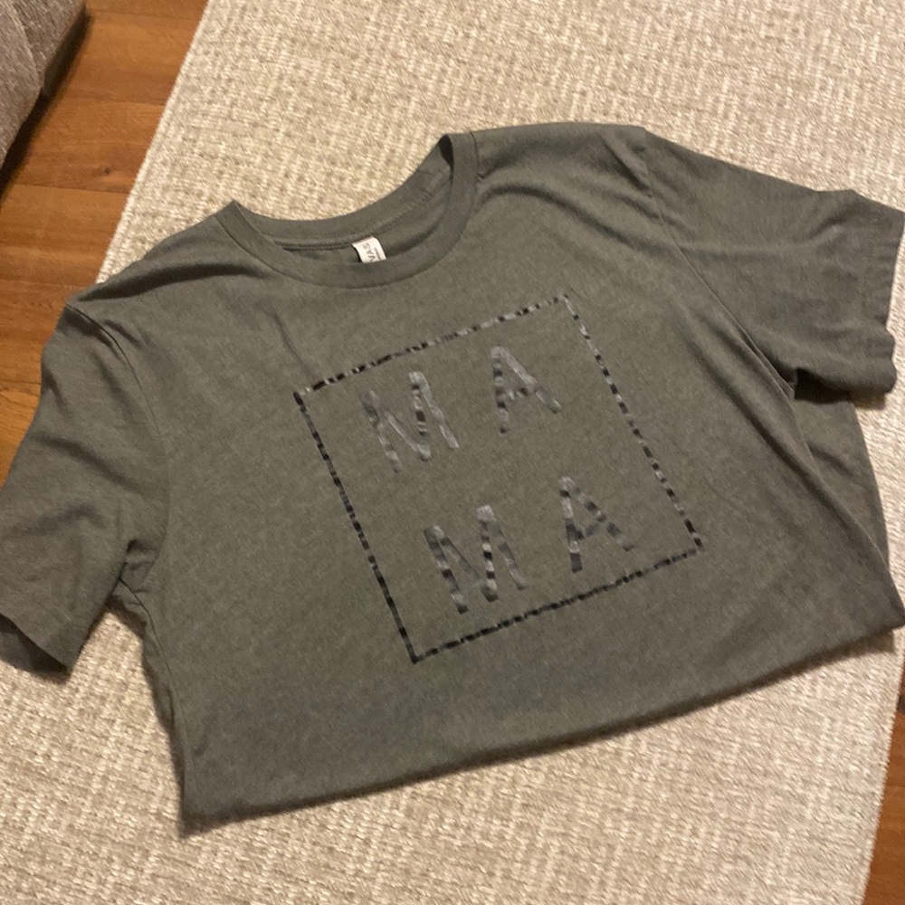 Bella canvas t shirt